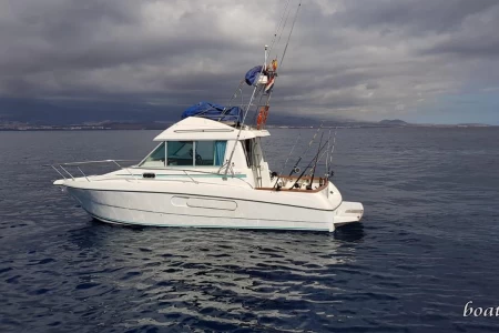 Рыбацкая лодка Jeanneau - Merry Fisher 800